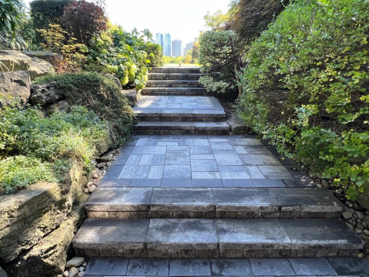 gallery-mixed-7-interlock-steps